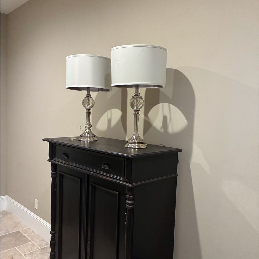 Set of contemporary crystal lamps .
